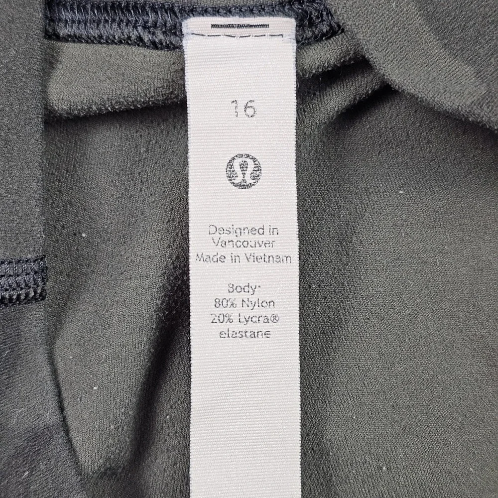 Lululemon Align High Rise 25" Leggings Sz 16 Heritage 365 Camo Dark Olive W5DLXS - Picture 8 of 9